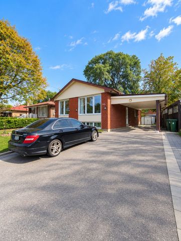 For Lease - 826 Brimorton Drive, Toronto, Ontario - Photo 2