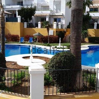 Alquiler de piso en Calle Señorío Gonzaga, 3 - Photo 1