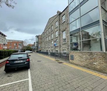 Rent 2 bedroom apartment in Dublin - Photo 1