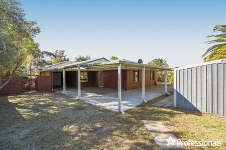 22 Ryland Road, Kelmscott WA 6111 - Photo 2