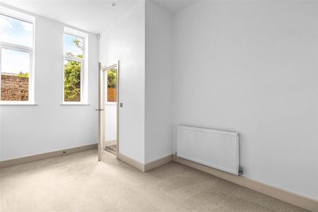 Harlow Road, High Wycombe - Photo 4