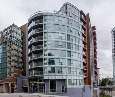 Neon Apartments - Photo 4