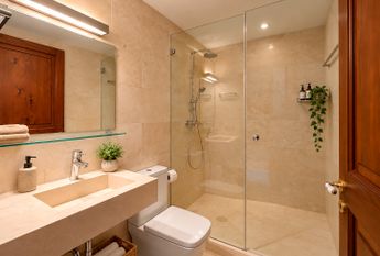 Apartamento con terrazas, 3 dormitorios, 2 baños, ascensor, garaje, Paseo del Borne, Palma.