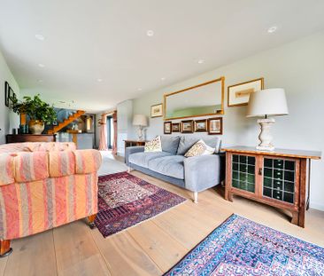 Pickhurst Road, Chiddingfold, Godalming, Surrey, GU8 - Photo 5