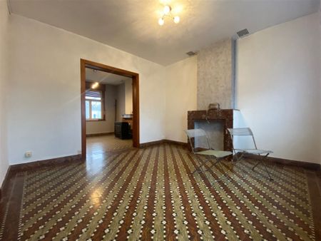 Bonne maison avec garage et jardin proche du centre - Foto 4