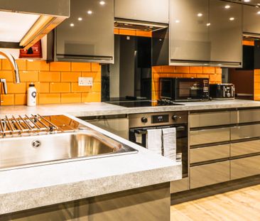 25 Glebe Road - Photo 2