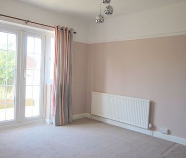 Glenfield Road, Banstead - Photo 4