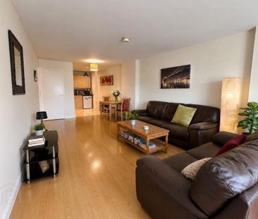 414 College Court Central, Belfast, BT1 6BZ - Photo 1