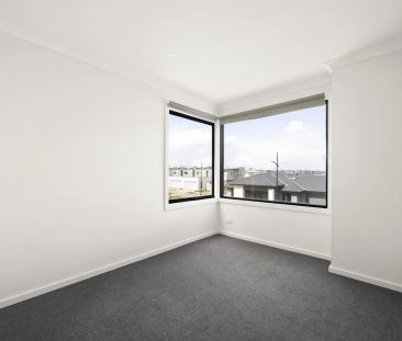 Modern 3-Bedroom Townhouse in Prime Deanside Location – $490 per week - Photo 4