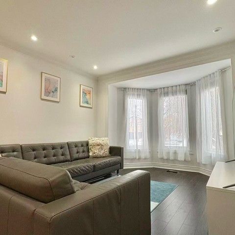 For Lease - 172 Brownridge Drive Unit# Main&2nd Fl, Vaughan, Ontario - Photo 1