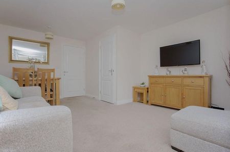 2 bedroom terraced house to rent - Photo 2