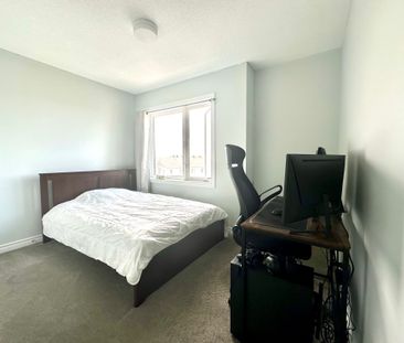 For Lease - 860 Atlas Terrace, Kanata, Ontario - Photo 3