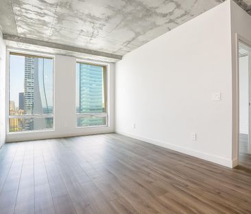 900 St-Jacques, Montréal, QC - Photo 6