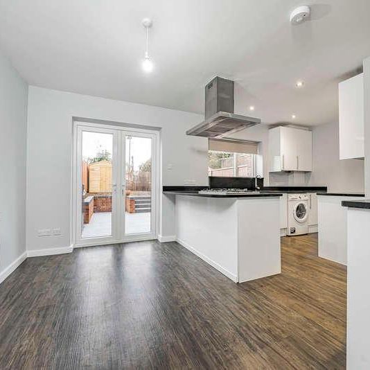 Worcester Road, Uxbridge, UB8 - Photo 1