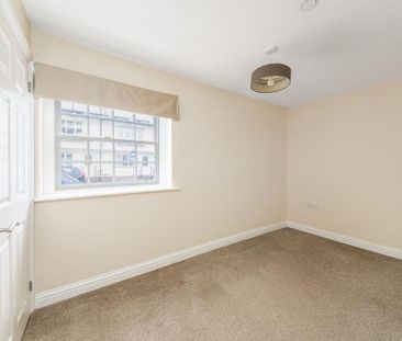 2 bedroom property to rent - Photo 4
