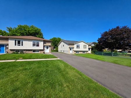 For Lease - 1191 Simcoe Street Unit# Lower, Oshawa, Ontario - Photo 4