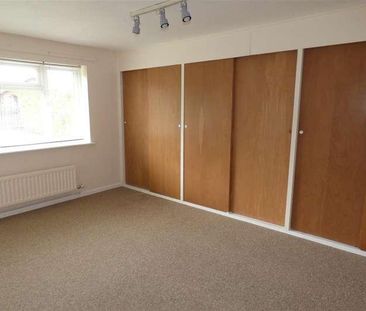 Station Road, Lakenheath, IP27 - Photo 3