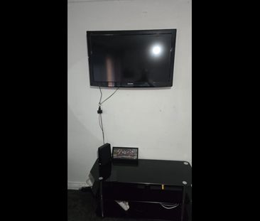 3 Bed Maisonette, Sheffield, S14 - Photo 4