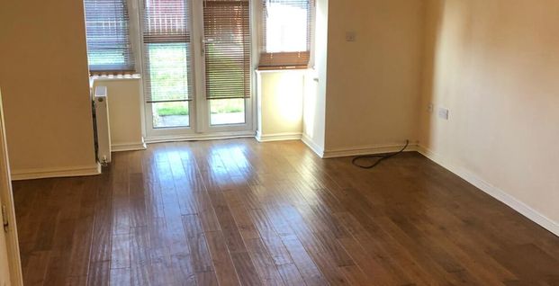 Whyment Close, Morley, Leeds, LS27 7GG - Photo 1