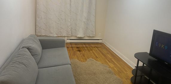 Chambre Meublé Tout Inclus à Louer - Photo 2