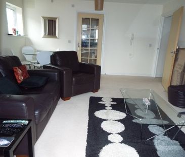 Castle Way, Central - Photo 1