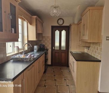 27 St. Annes Park, Mayobridge, Newry, BT34 2HH - Photo 6