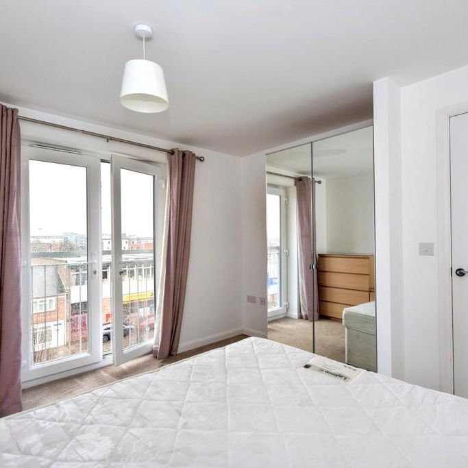 2 bedroom apartment to rent - Photo 1