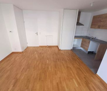 location Appartement T2 DE 44.6m² À CHATOU - Photo 1