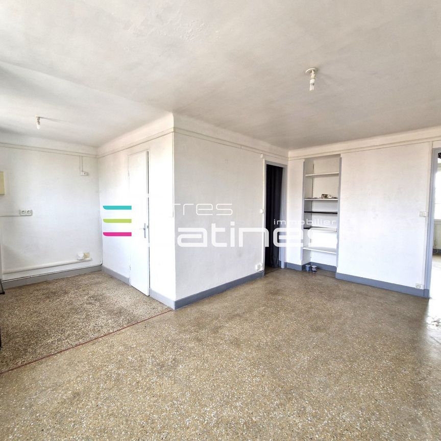 Location Appartement 4 pièces 59m² NIMES 30000 - Photo 1