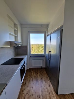 Karlhovsvägen 17 - Photo 1
