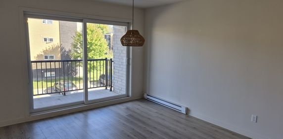 4 1/2 à Louer - Octobre 2026 - St-Jérôme - Photo 2