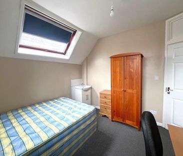 Stokes Croft, Bristol - Photo 5