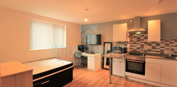 Flat 4 - 46 Rookery Road, Selly Oak, Birmingham, B29 7DQ - Photo 2