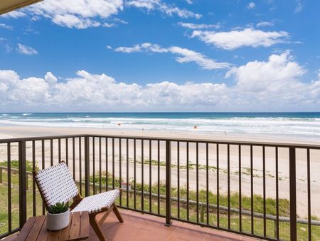 Unit 4/119 Albatross Avenue - Photo 4