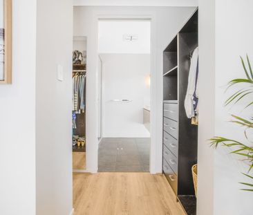 Fully Furnished Coastal Dream in Award Winning Estate! 7 month leas... - Photo 6