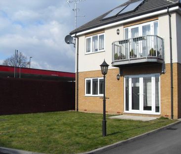 1 bedroom flat to rent - Photo 2