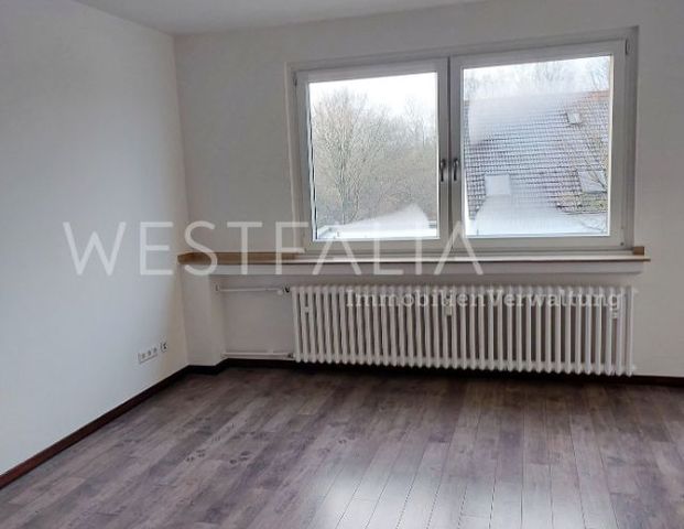 Schöne Wohnung über den Dächern von Mülheim-Dümpten - Photo 1