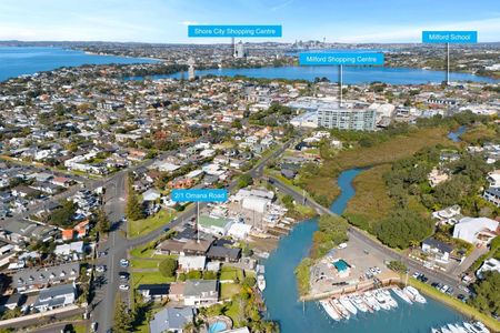 Modern Coastal Living in the Heart of Milford - 2/1 Omana Road, Milford - Photo 4