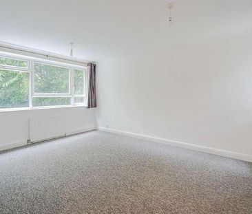 Branksome Wood Road, Bournemouth, Dorset, BH2 - Photo 5