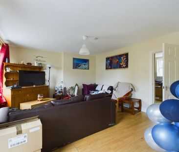 2 bedroom semi-detached house to rent - Photo 1