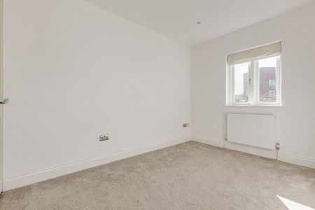 5 bedroom terraced house to rent - Photo 4