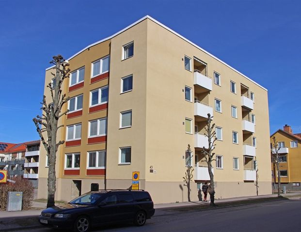 Linnévägen 43 - Foto 1