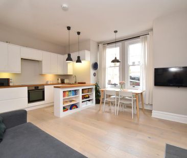 2 bedroom terraced house to rent - Photo 6