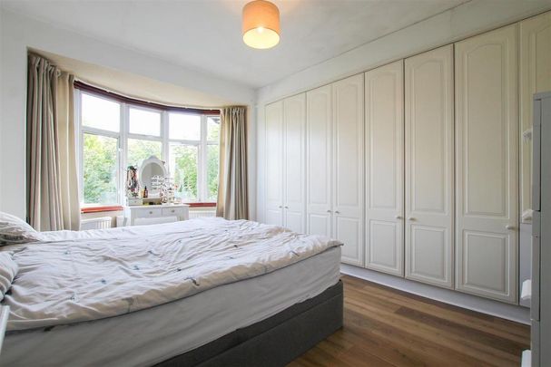 4 bedroom semi-detached house to rent - Photo 1