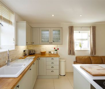 Collard Dove, Blythe Bridge Road, Caverswall, ST11 - Photo 5