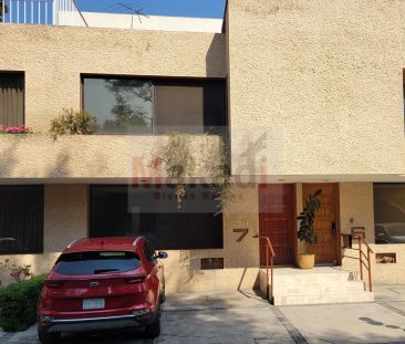 Casa En Renta En La Del Valle. - Photo 1