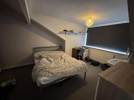 4 bedroom house to rent - Photo 3