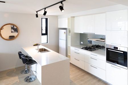 Furnished Two Bedroom Apartment - Photo 4