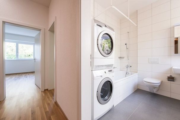 Unique, trendy, central - your new home on three floors - Photo 1