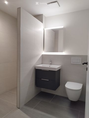 Wohnung im Erstbezug modern & zentral gelegen - Foto 4